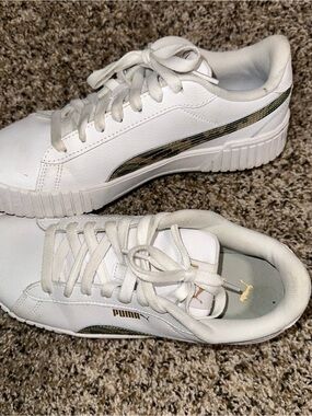 Puma White Sneakers with Gold Accent